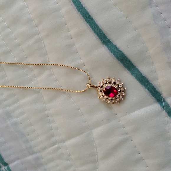 Beautiful Faux Ruby Necklace and earring set ✨️ - Picture 4 of 12